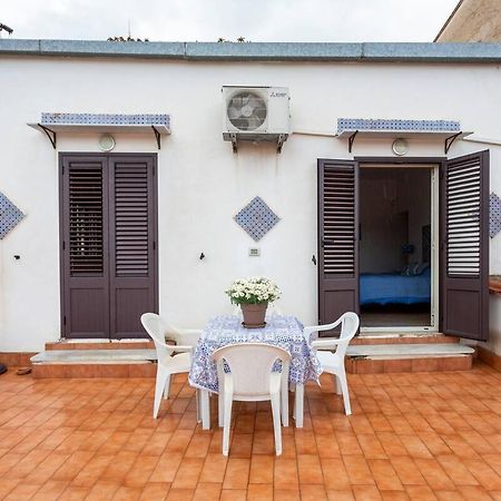 Frank'S House - Appartamento Con Terrazzo In Centro Palermo Eksteriør bilde