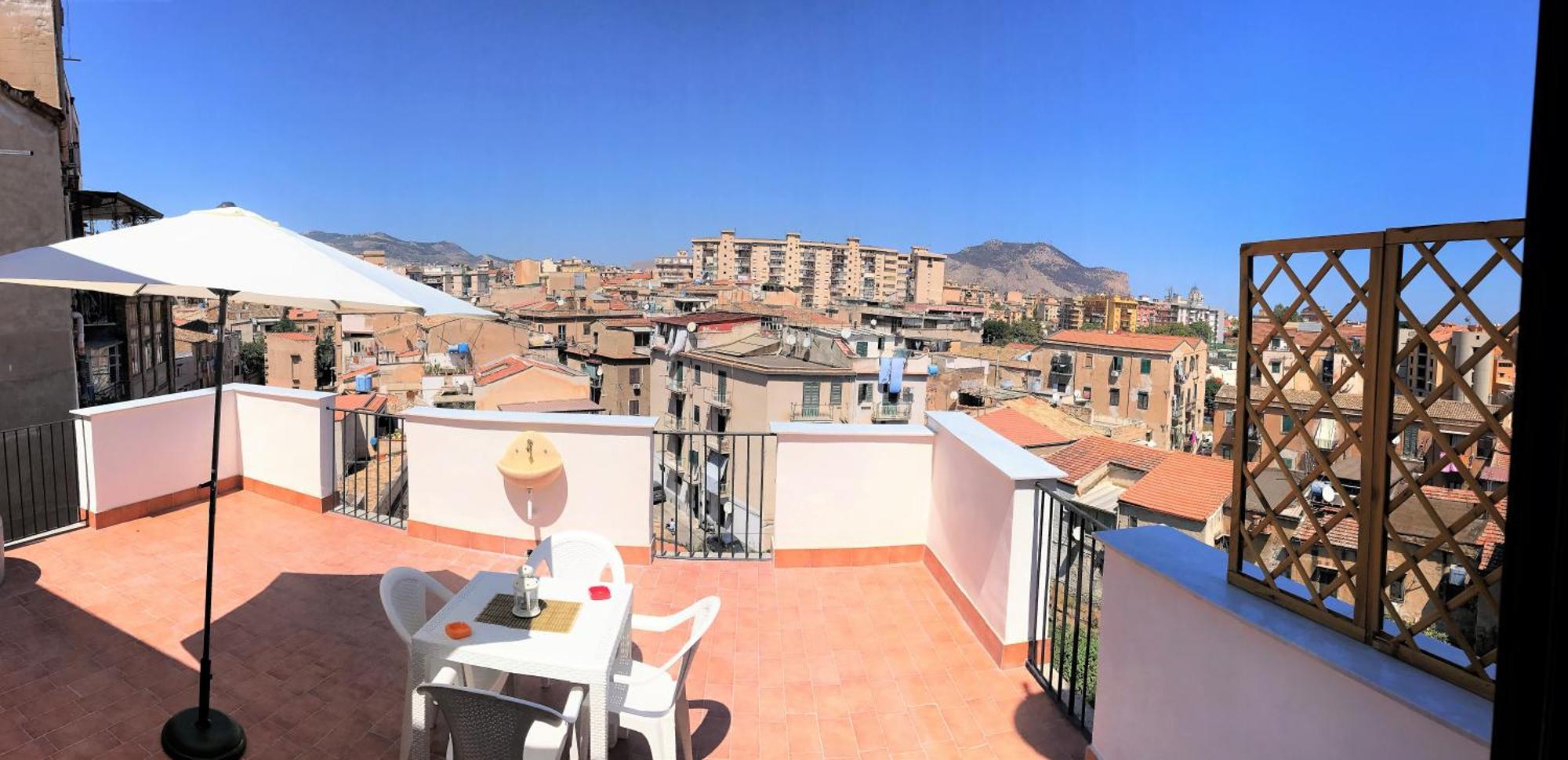 Frank'S House - Appartamento Con Terrazzo In Centro Palermo Eksteriør bilde